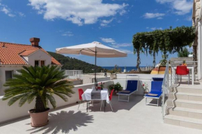 Stuck in the Moment Apartment - One Bedroom Apartment with Terrace and Sea View A2 1